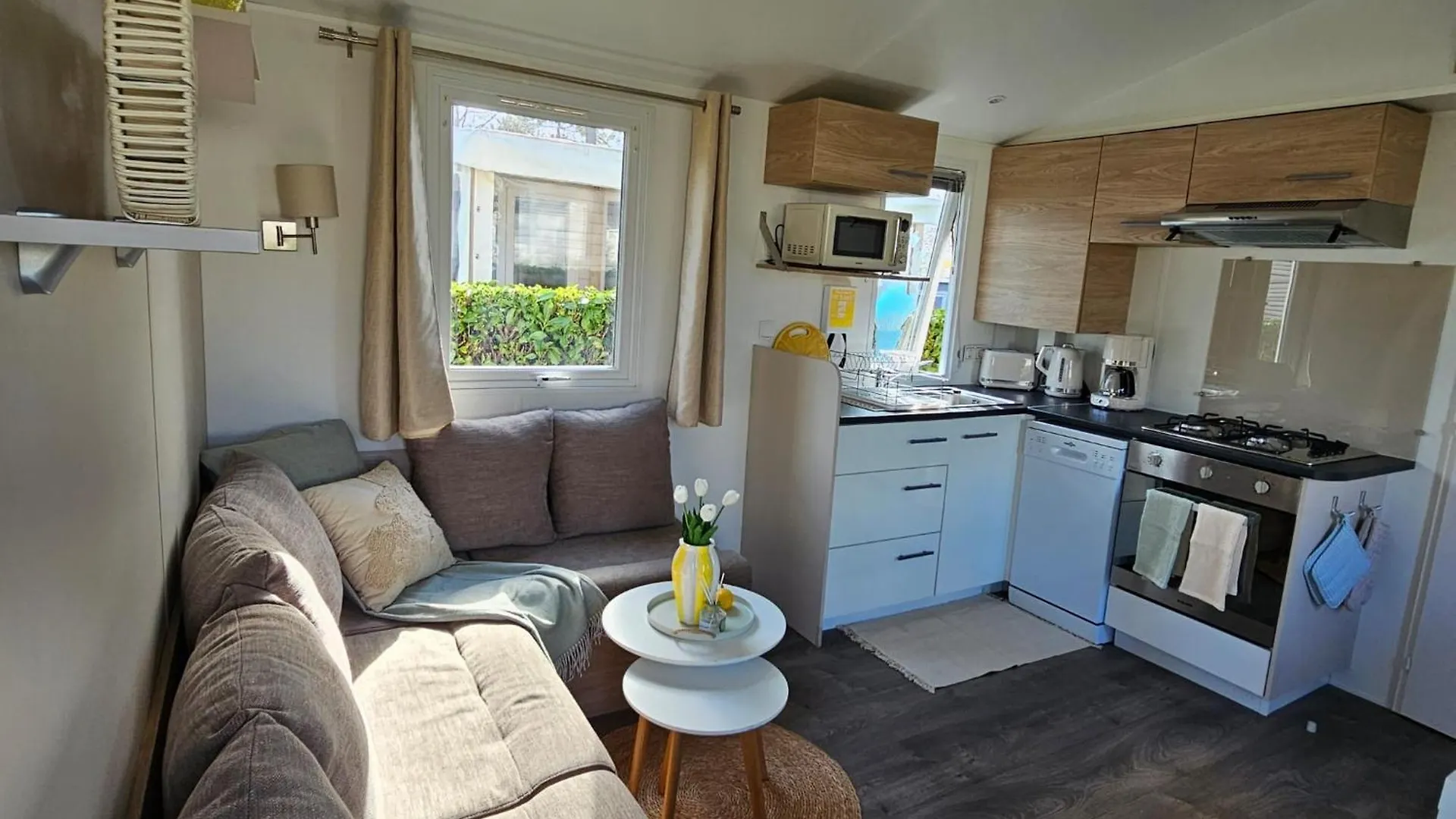 Campsite Mobil-Home 4 Personnes Eleganza Camping Siblu Domaine De Kerlann Pont-Aven